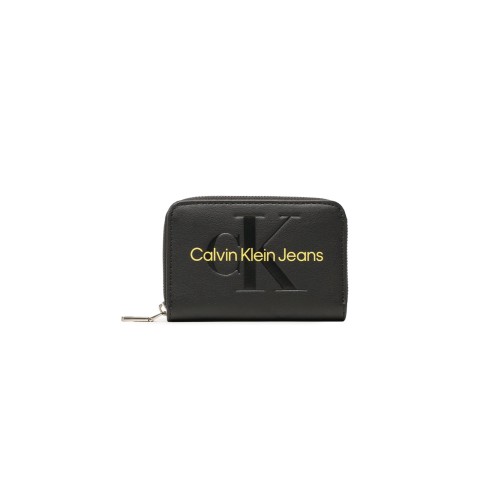 Calvin Klein Jeans Women's Wallets